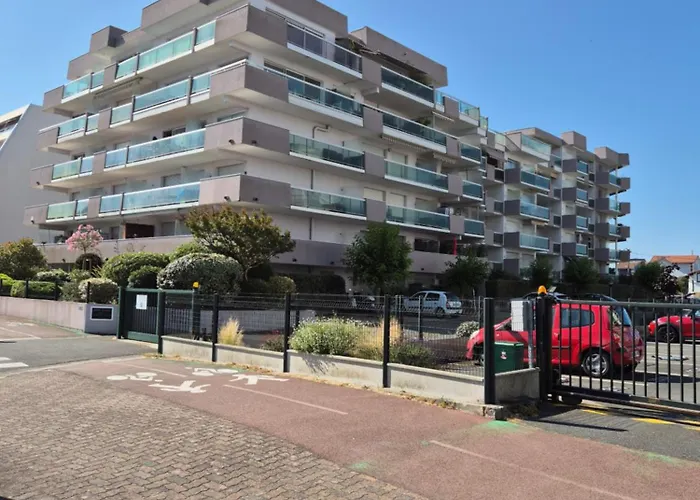 Apartment Le B - A 200 M De La